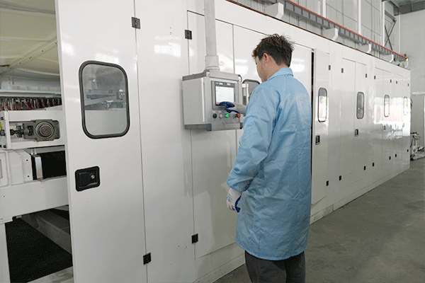 Detekcja grubości płyty kompozytowej z tworzywa termoplastycznego PET-600x400