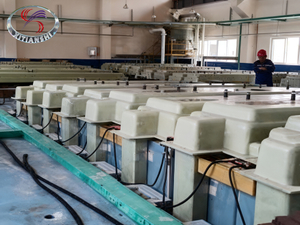 Caja de celda electrol&iacute;tica