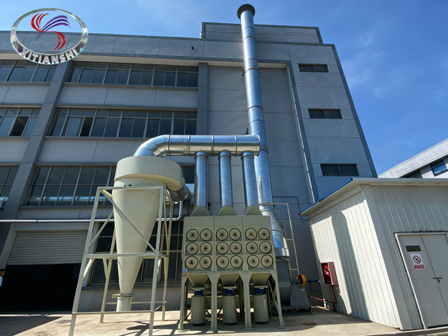 Separator cyklonowy + odpylacz kasetowy